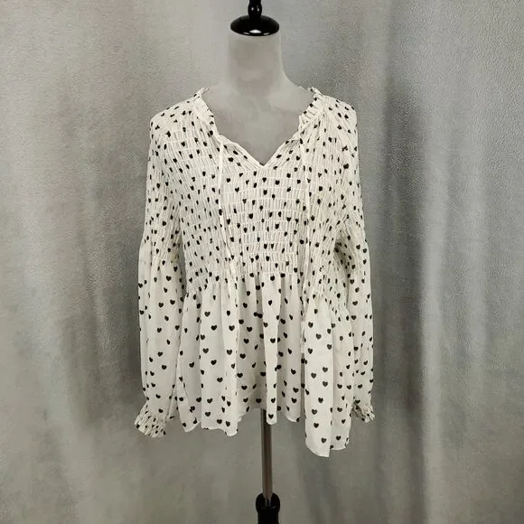 Rose & Olive Blouse Womens Large Little Ditsy Hearts Allover White Smocking - Picture 1 of 12